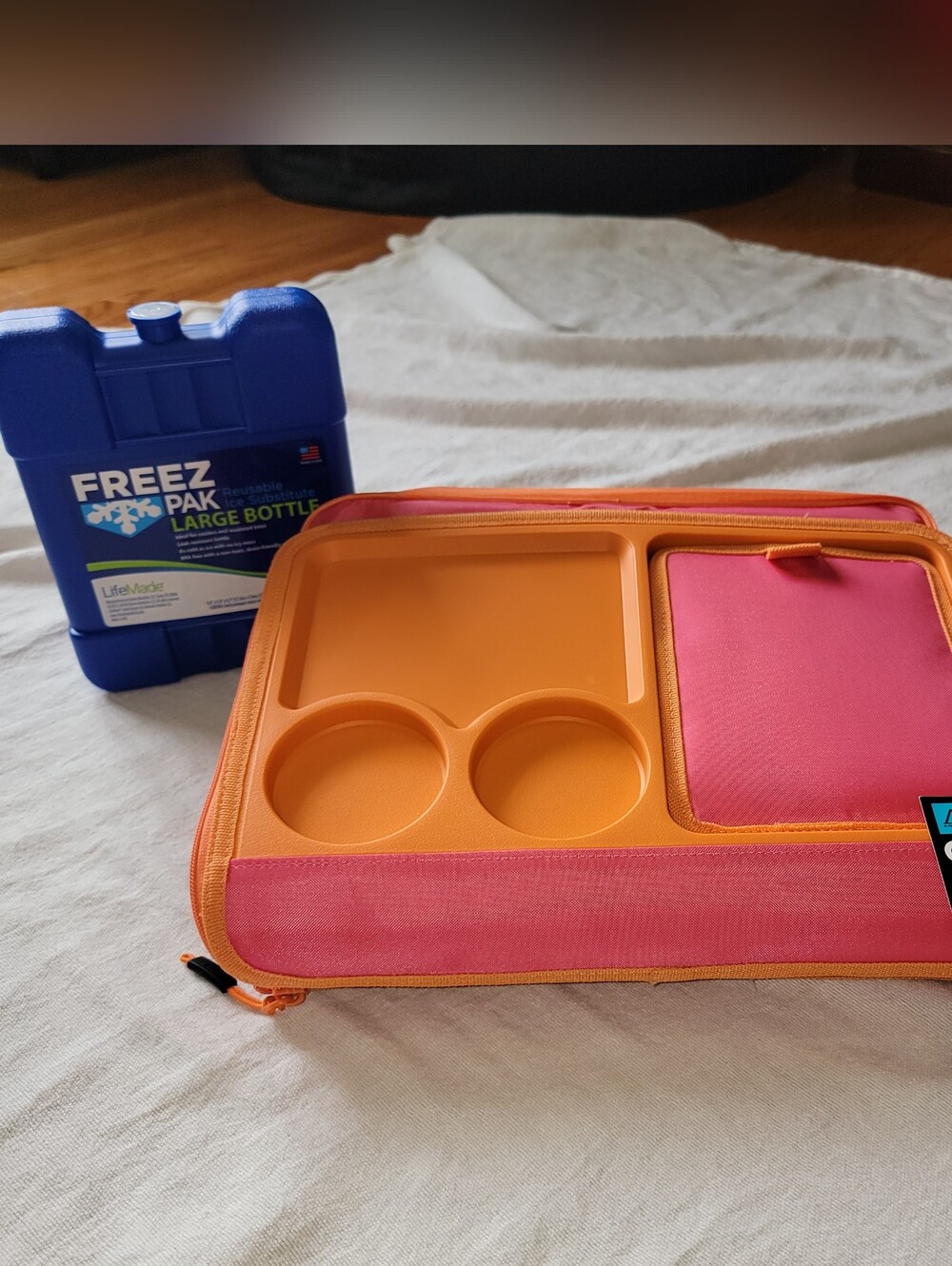New Artic Zone Pink & Orange Tabletop 40 Can Large Cooler with Reusable Ice Pack